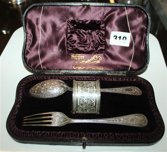 Leather cased Hall & Co silver 2 piece christening set